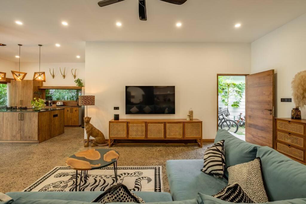 Designer New 3Bdr - Lush Garden+Pool Villa Gili Trawangan Dış mekan fotoğraf